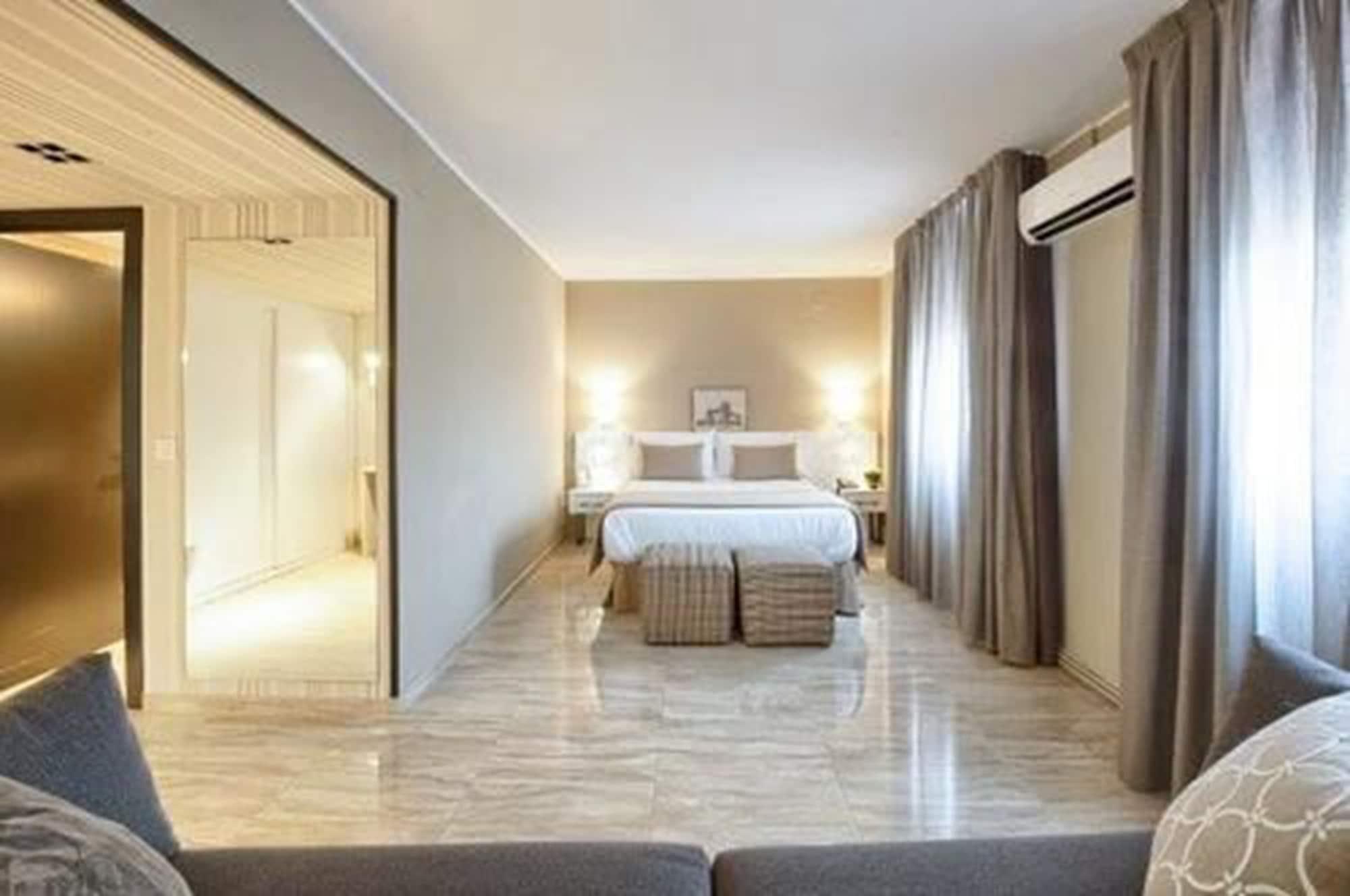 New Hotel Colon Mataró Exterior foto